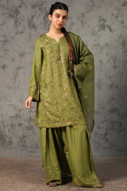 Zilverah grape green raw silk farshi 3-piece formal wear dress online Pakistan