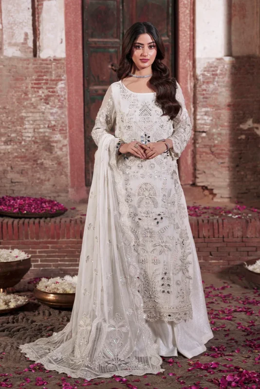 Zilverah Off White Embroidered Organza 3-Piece Formal Wear Suit for Weddings — Buy Online Pakistan