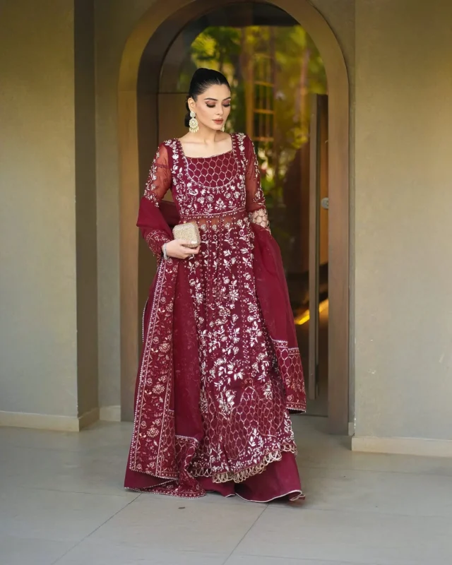 Zilverah Organza Open Front Maxi 3-Piece Luxury Formal Wear Pakistan — Maroon